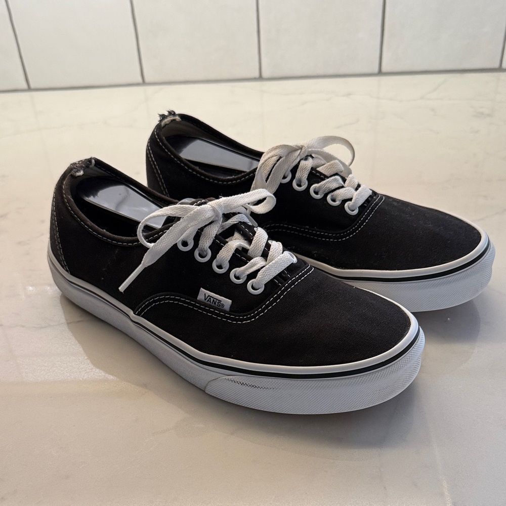 Vans Women's Black Canvas Lace-Up Sneakers